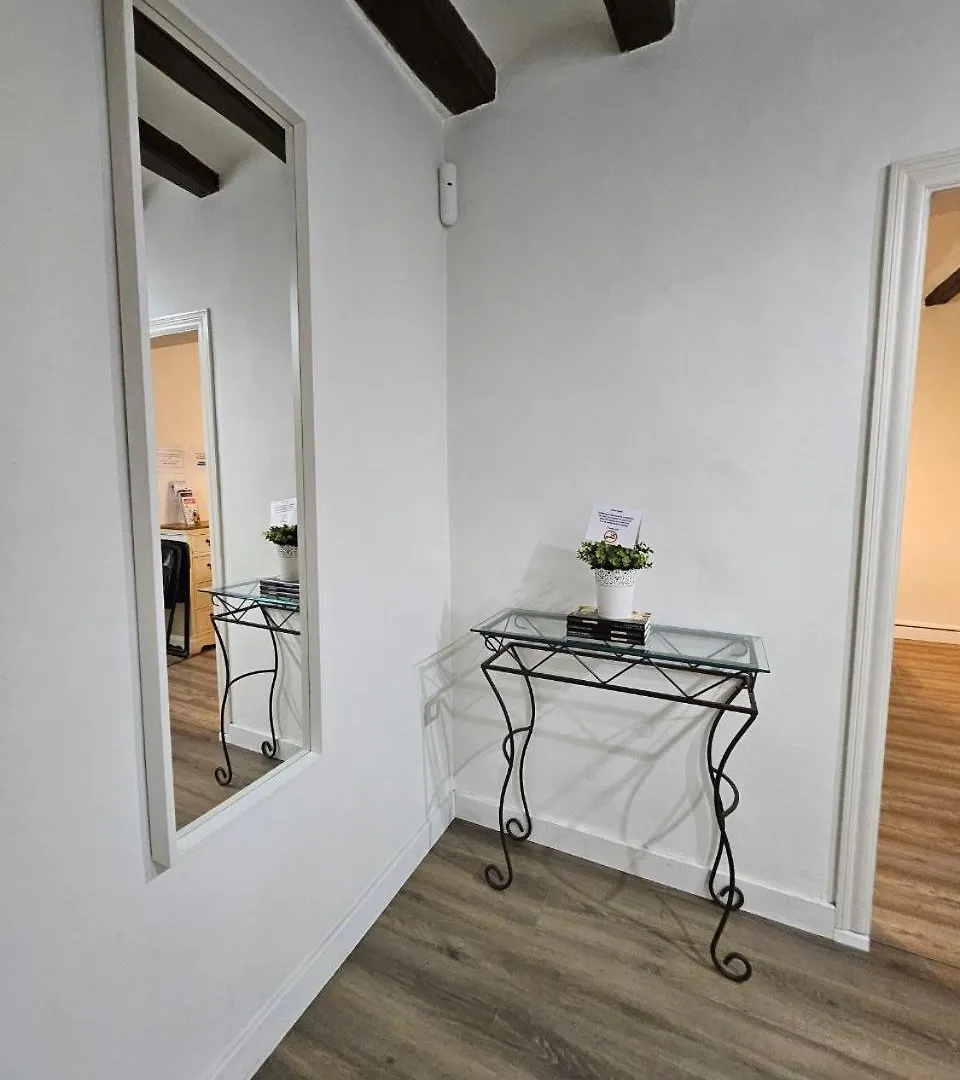 Family Flat Near Ramblas Bcn 5 Rooms Barcelona Spain