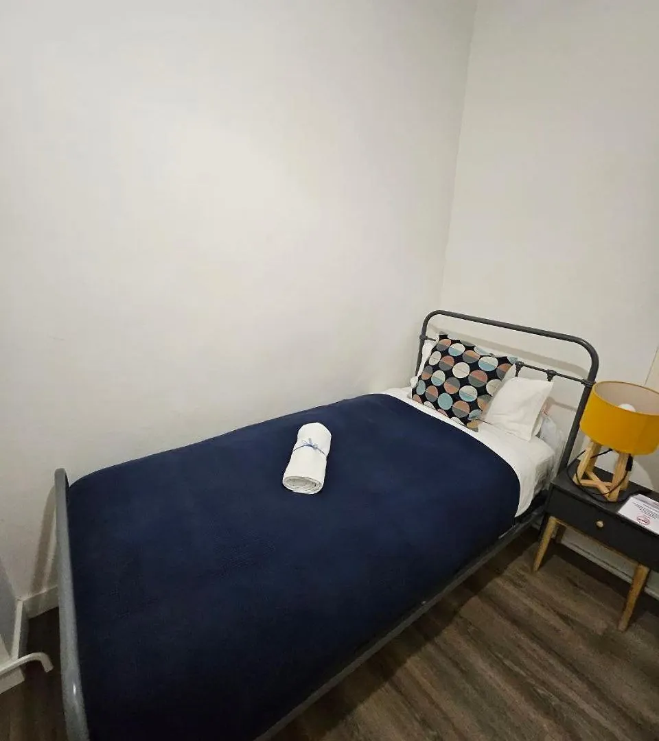 Apartment Family Flat Near Ramblas Bcn 5 Rooms Barcelona